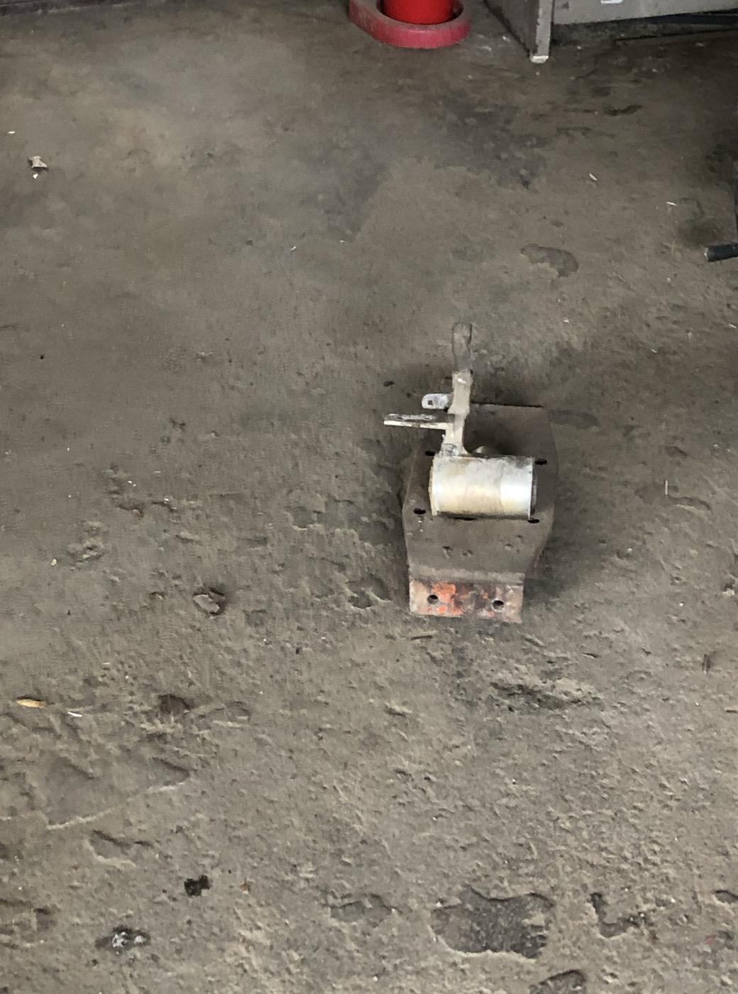 農機具の整備作業