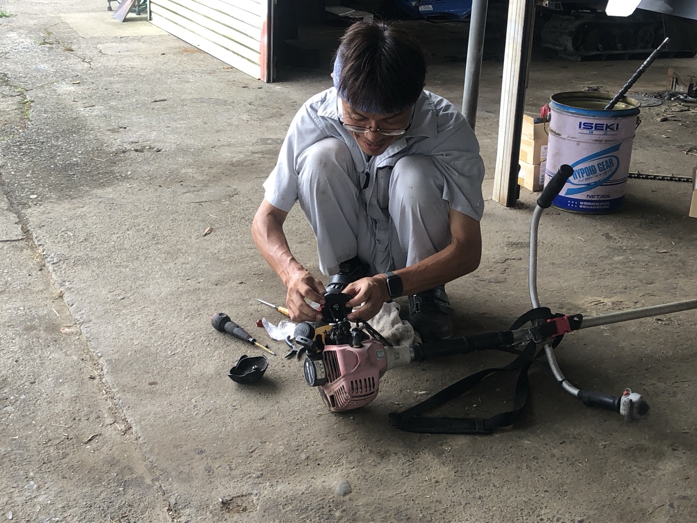 農機具整備の様子